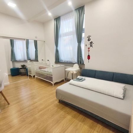 Ruyi Holiday Sopron Esterno foto