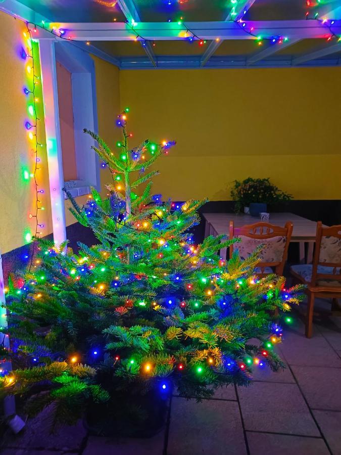 Ruyi Holiday Sopron Esterno foto