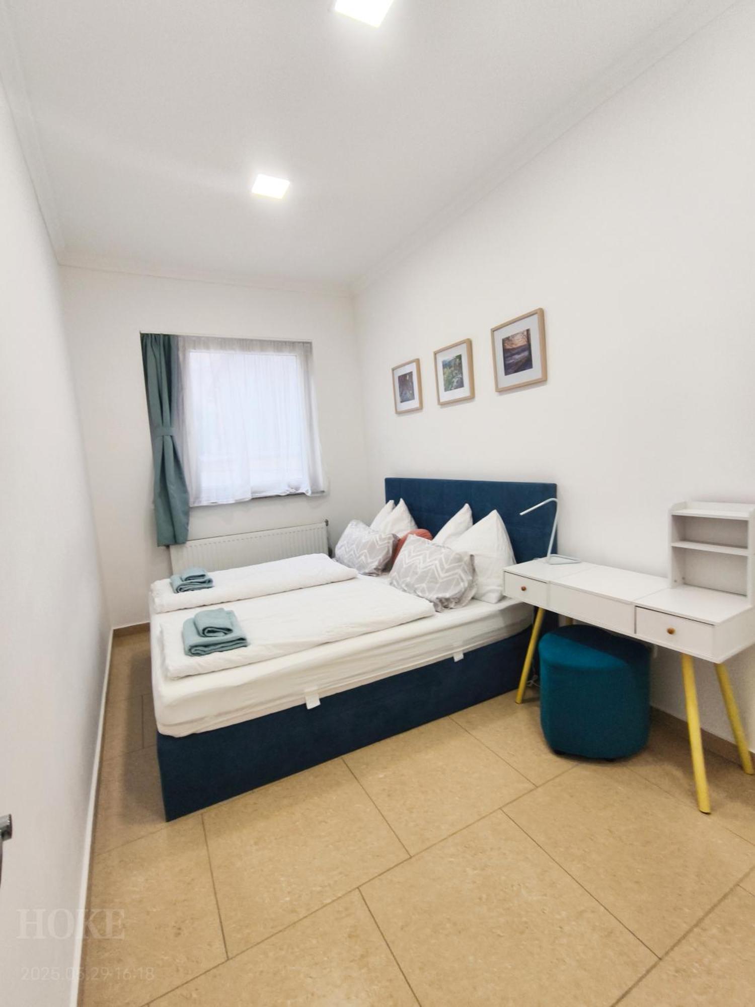 Ruyi Holiday Sopron Esterno foto